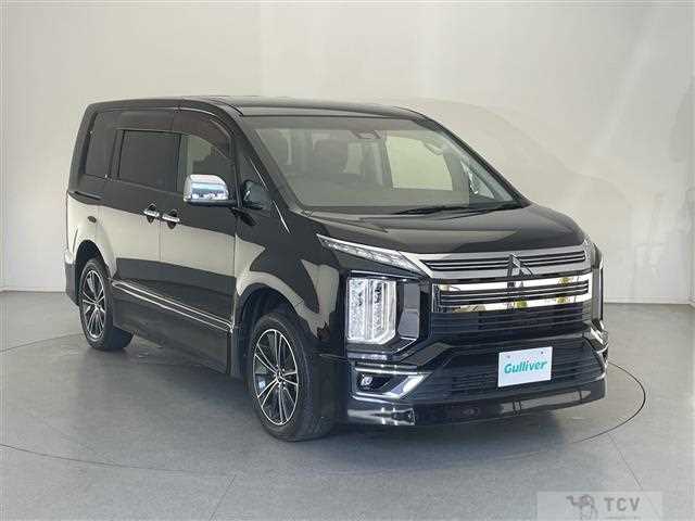 2019 Mitsubishi Delica D5