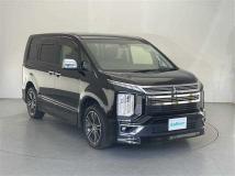 2019 Mitsubishi Delica D5