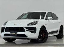 2020 Porsche Macan