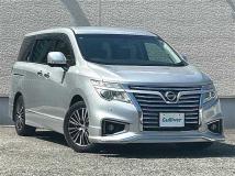 2014 Nissan Elgrand