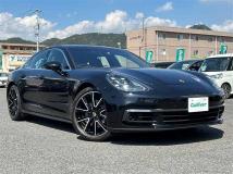 2017 Porsche Panamera
