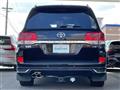 2017 Toyota Land Cruiser