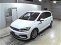 2017 Volkswagen Golf Touran