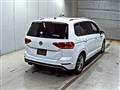 2017 Volkswagen Golf Touran