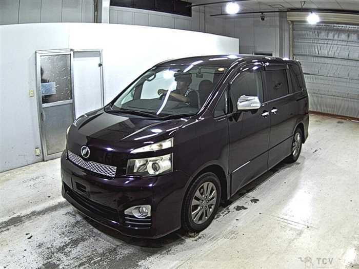 2011 Toyota Voxy