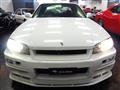 2000 Nissan Skyline
