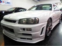2000 Nissan Skyline
