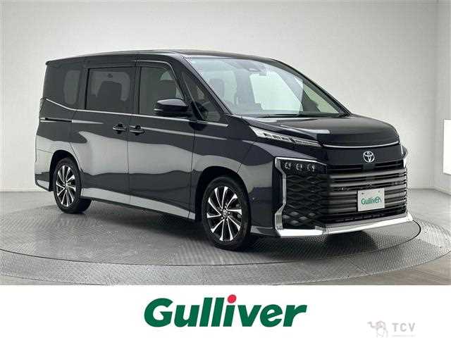 2022 Toyota Voxy