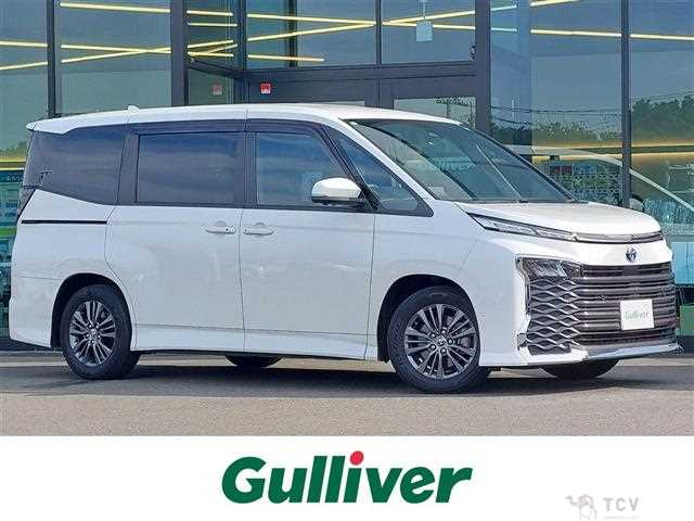 2023 Toyota Voxy