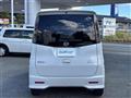 2012 Nissan ROOX