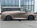 2023 Toyota Alphard Hybrid