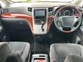 2011 Toyota Alphard