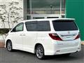 2011 Toyota Alphard