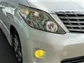 2011 Toyota Alphard