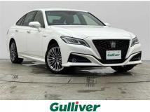 2019 Toyota Crown Hybrid