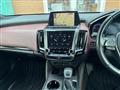 2019 Toyota Crown Hybrid