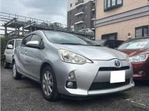 2013 Toyota AQUA