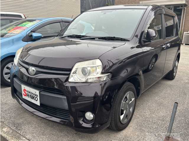 2013 Toyota Sienta
