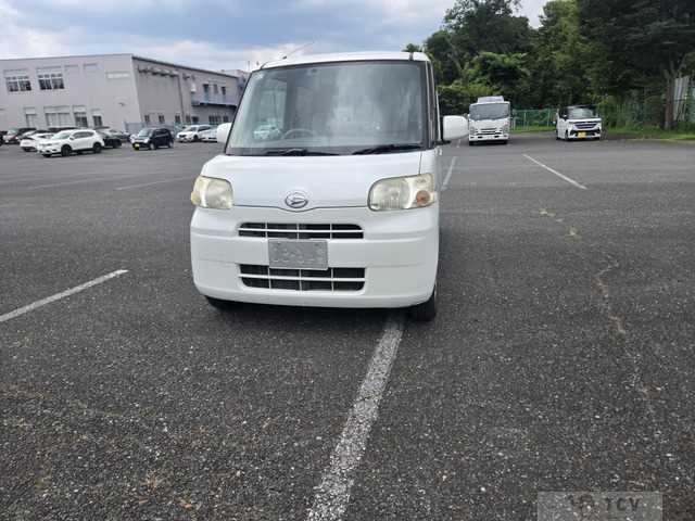 2009 Daihatsu Tanto