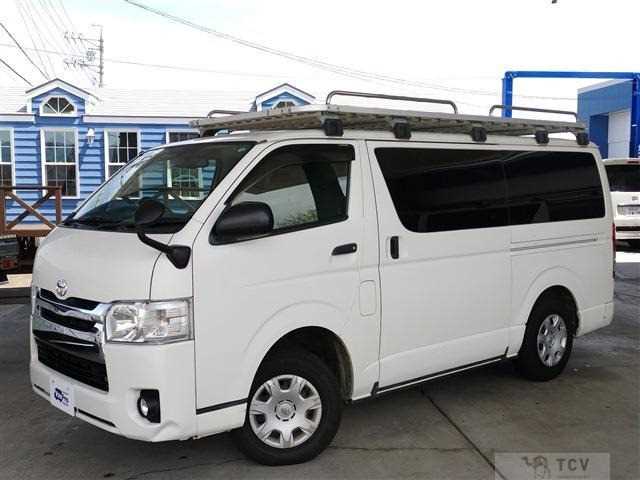 2015 Toyota Regiusace Van