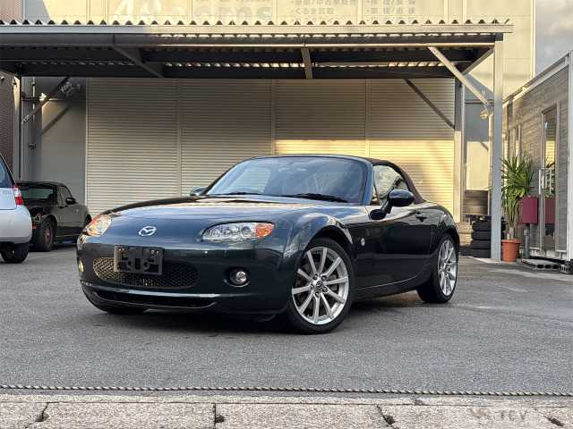 2005 Mazda Roadster