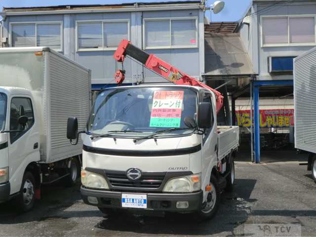 2010 Hino Dutro