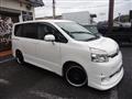 2008 Toyota Voxy