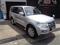 2016 Mitsubishi Pajero