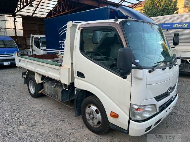 2014 Hino Dutro