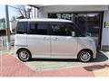 2010 Nissan ROOX