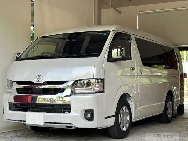 2026 Toyota Hiace Wagon