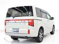 2019 Mitsubishi Delica D5