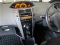 2006 Toyota Vitz