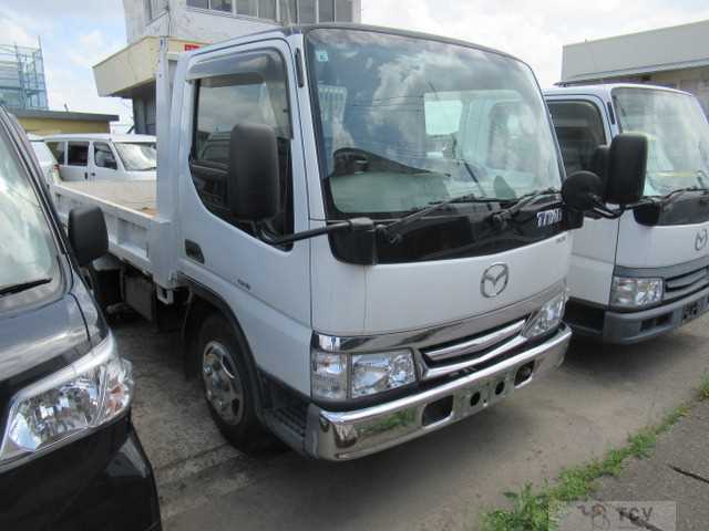 2004 Mazda Titan