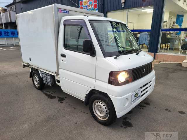 2007 Mitsubishi Minicab Truck
