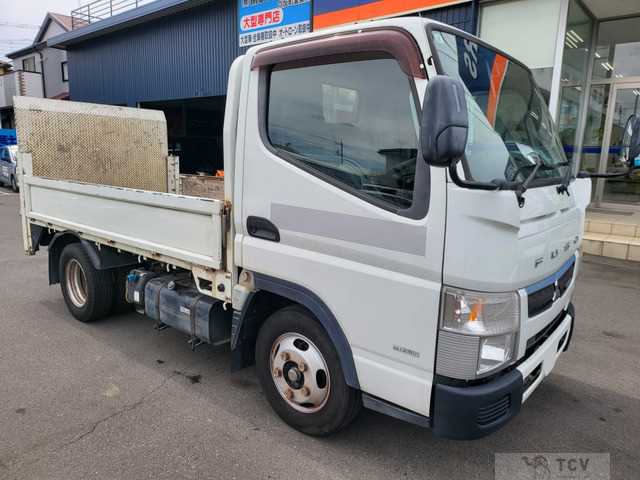 2016 Mitsubishi Canter