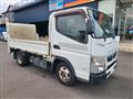 2016 Mitsubishi Canter