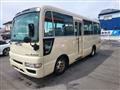 2005 Isuzu Journey Bus