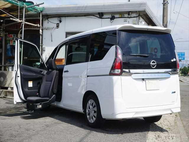 2018 Nissan Serena