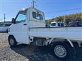 2009 Nissan Clipper Truck
