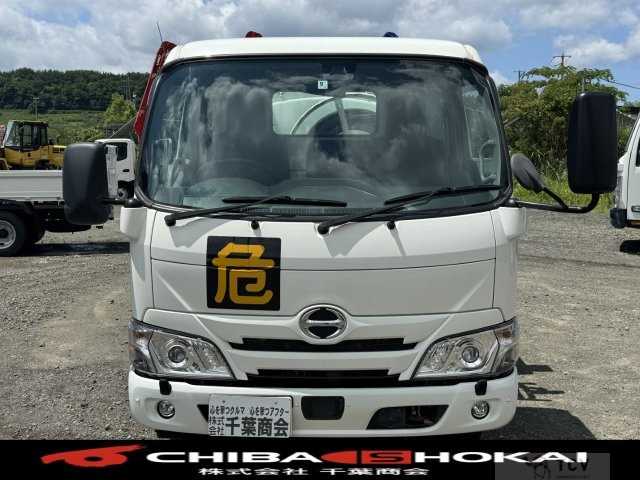 2021 Hino Dutro