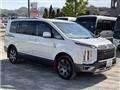 2020 Mitsubishi Delica D5