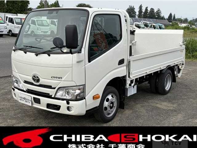 2026 Toyota Dyna Truck