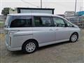 2010 Mazda Biante
