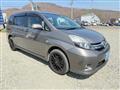 2013 Toyota Isis