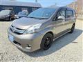 2013 Toyota Isis