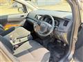 2013 Toyota Isis