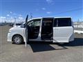 2010 Toyota Voxy
