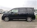 2012 Toyota Voxy