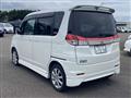 2013 Mitsubishi Delica